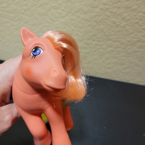 Flutterbye - Picture 5 of 6